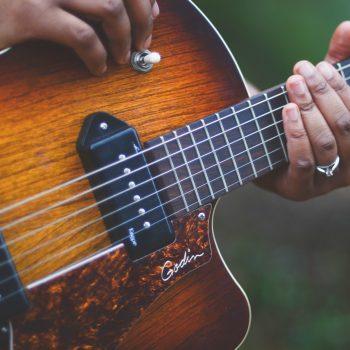 3 Things You Need To Know About The Electric Guitar String