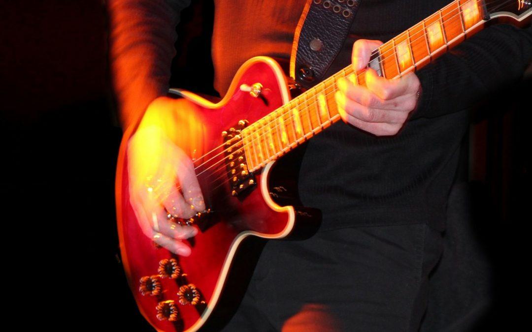 Little Secrets To Learn How To Play Lead Guitar