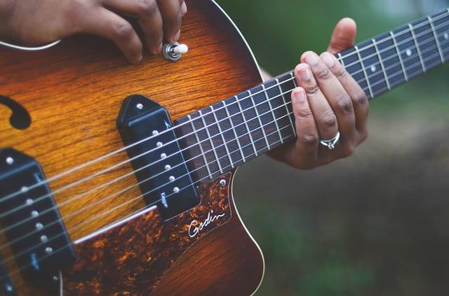 Tips For Finding Blues Guitar Instruction