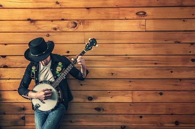 If You Can Whistle You Can Play Jigs On Acoustic Guitar
