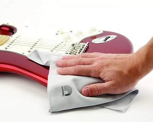 How To Keep Your Guitar Beautiful